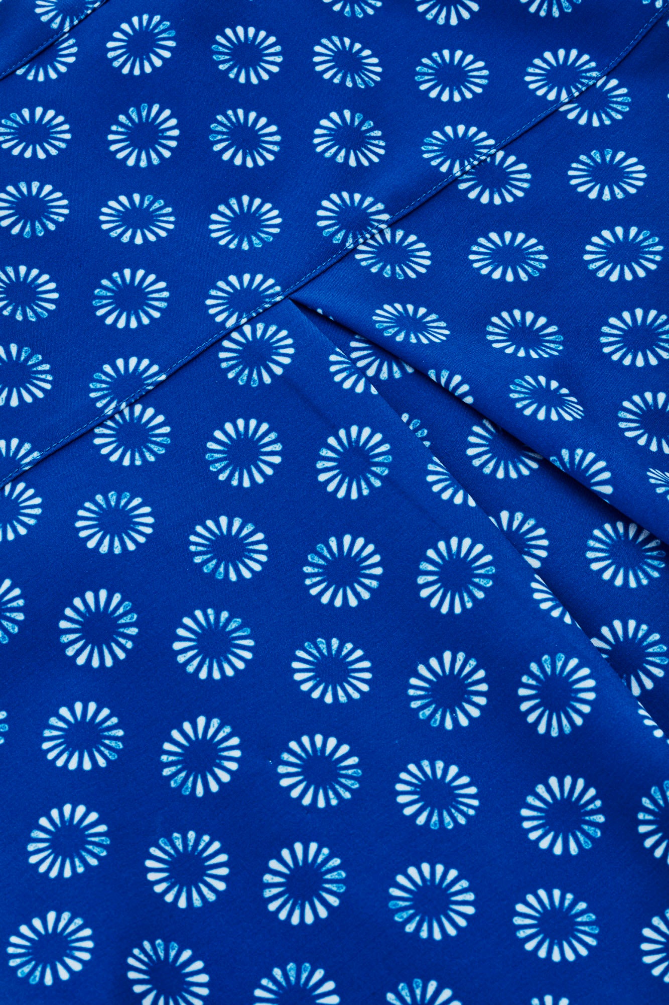 Biz Care Womens Easy Stretch Daisy Print Tunic CS950LS - Star Uniforms Australia