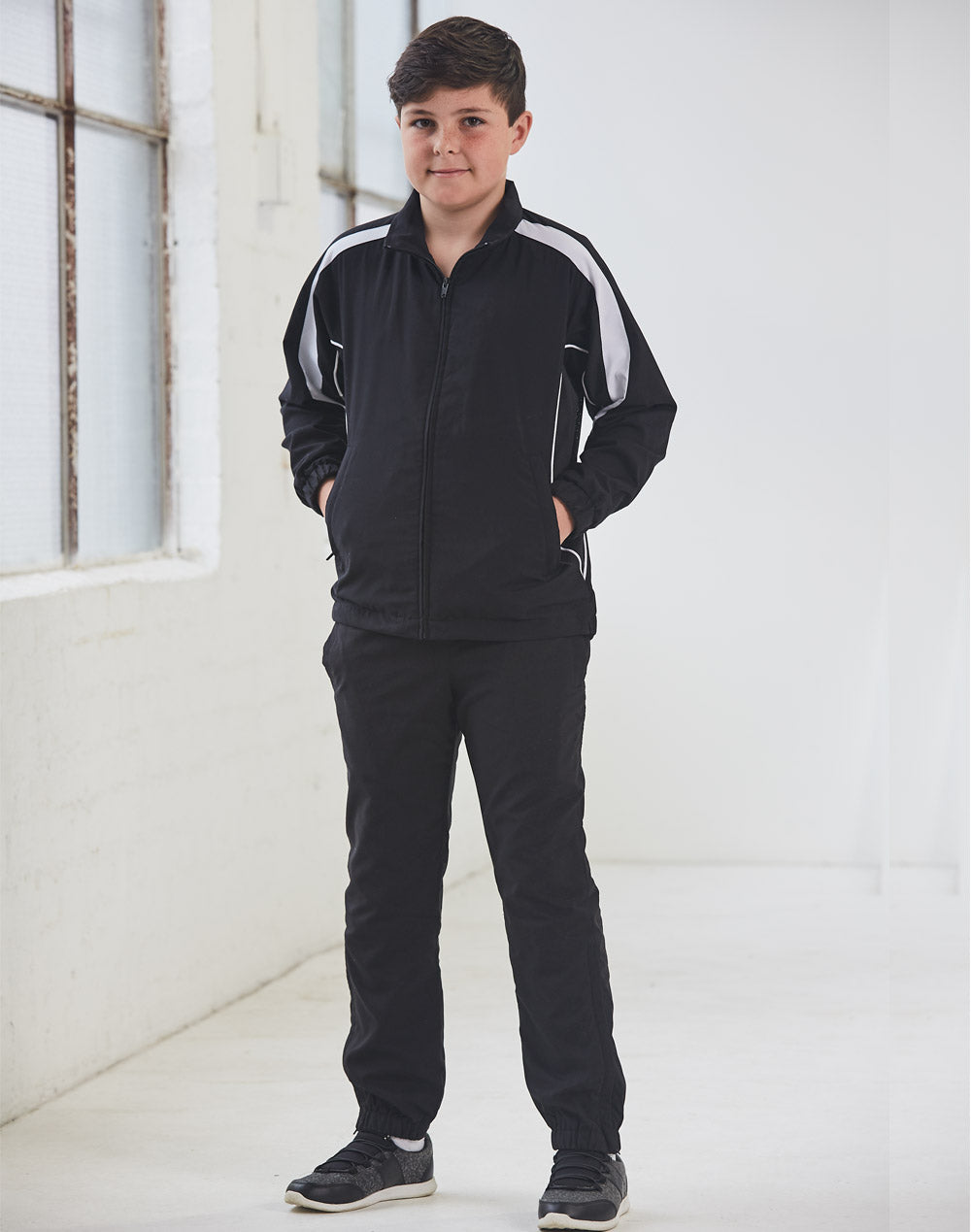 Winning Spirit- Kids Legend Warm Up Pants (TP53Y)