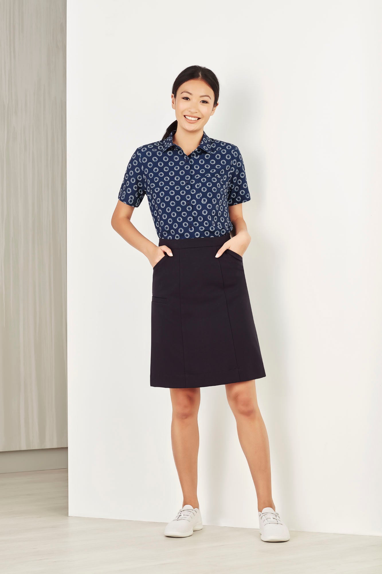 Biz Care Womens Easy Stretch Daisy Print Short Sleeve Shirt Cs948Ls - Star Uniforms Australia