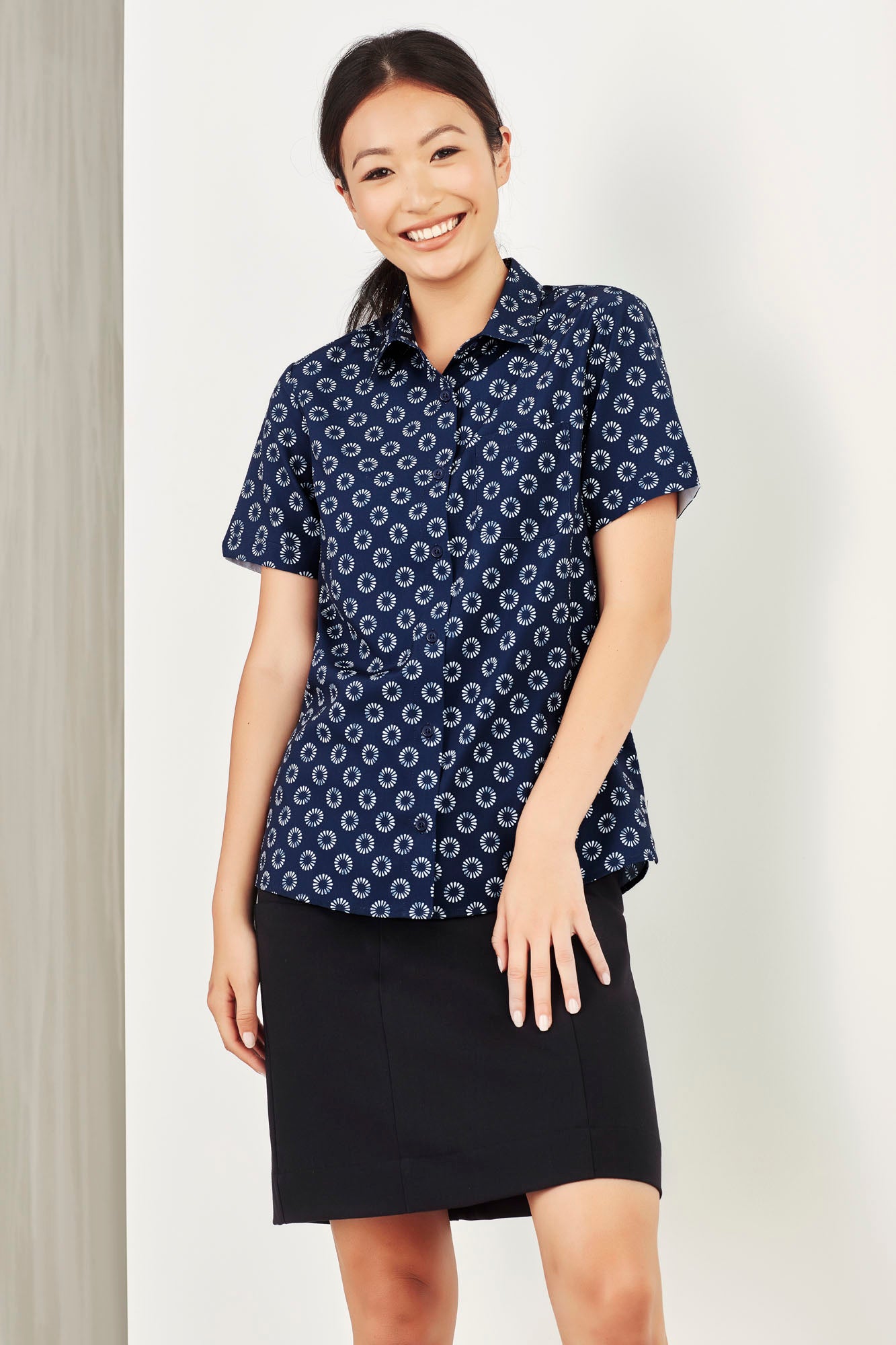 Biz Care Womens Easy Stretch Daisy Print Short Sleeve Shirt Cs948Ls - Star Uniforms Australia