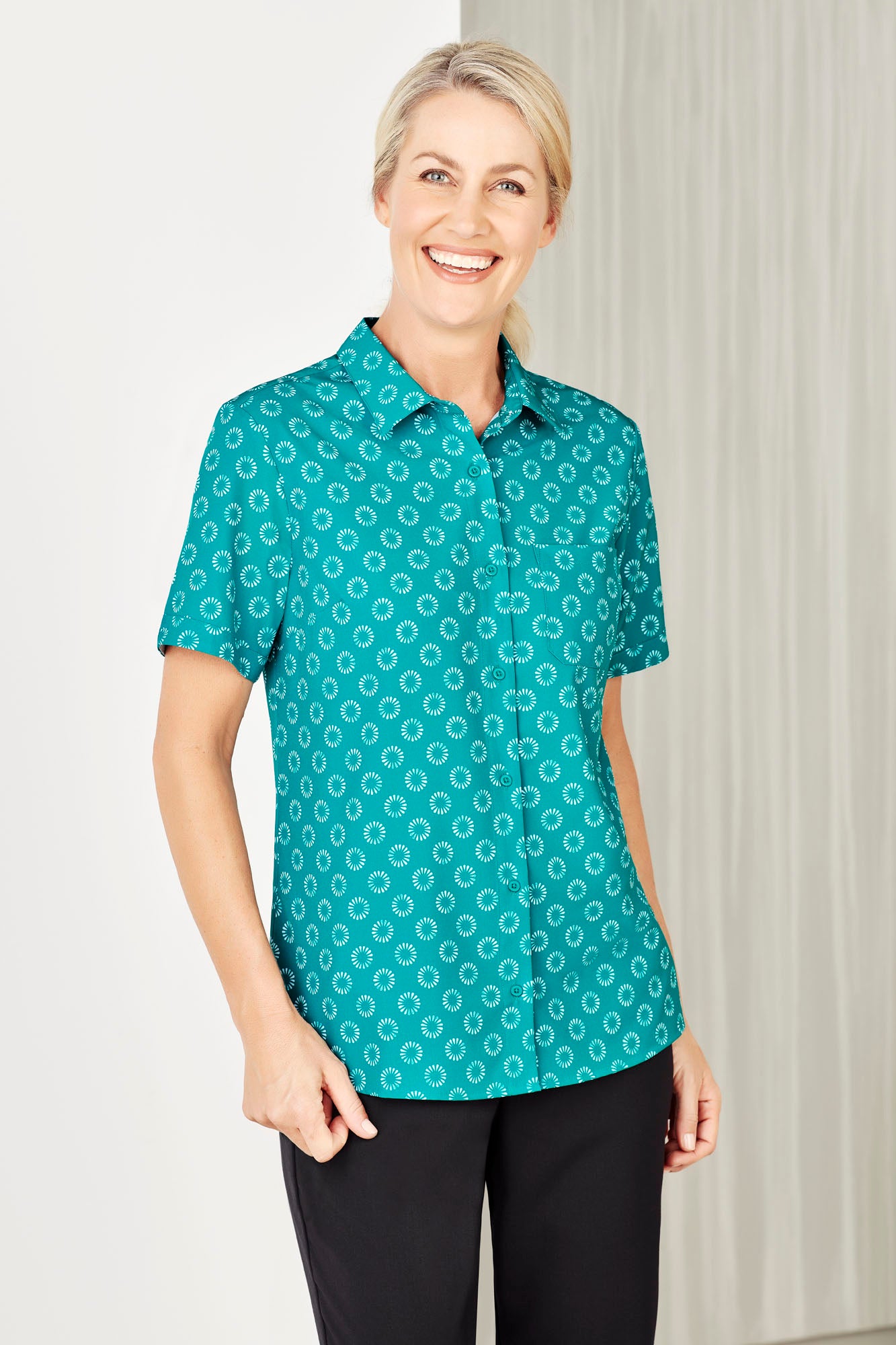Biz Care Womens Easy Stretch Daisy Print Short Sleeve Shirt Cs948Ls - Star Uniforms Australia