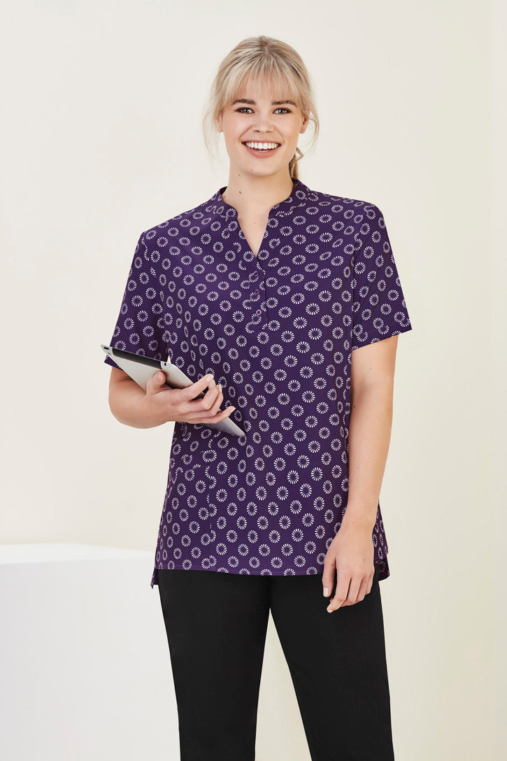 Biz Care Womens Easy Stretch Daisy Print Tunic CS950LS