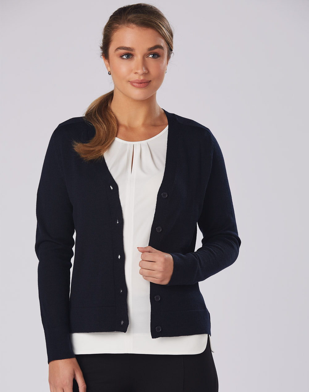 Winning Spirit-Women's V-Neck Long Sleeves Cardigan-M9602